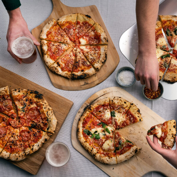 Ooni 14" bambusz pizzalapát és tálaló