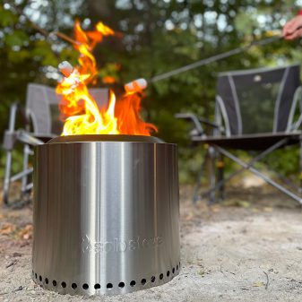 Solo Stove Ranger 2.0 tűzrakó állvánnyal