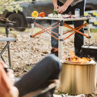 Solo Stove Ranger 2.0 tűzrakó állvánnyal