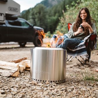 Solo Stove Ranger 2.0 tűzrakó állvánnyal