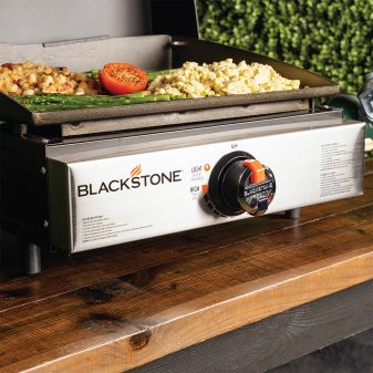 Blackstone 17″-os asztali gázgrill