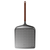 Ooni Signature 14″ prémium perforált pizzalapát – diófa nyéllel
