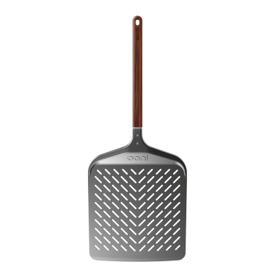 Ooni Signature prémium perforált pizzalapát 12″ – diófa nyéllel